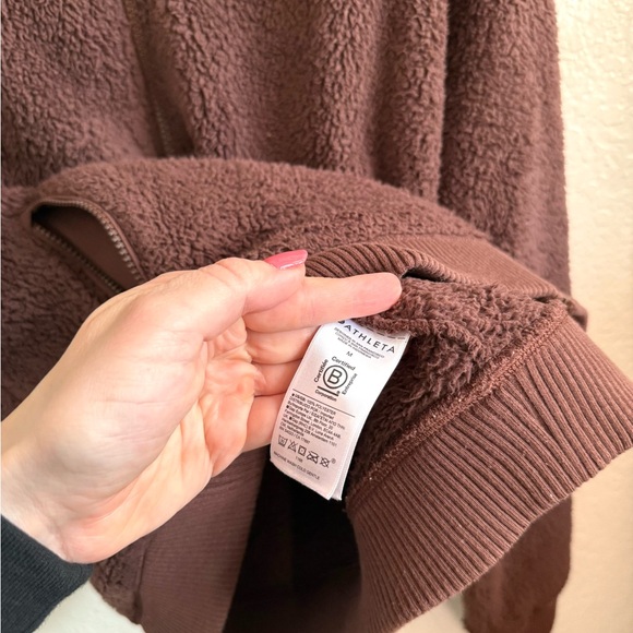 Athleta Forever Fleece Cloud Quarter Zip Sweatshirt Bouclé Fleece Plush Feel M - Picture 5 of 7